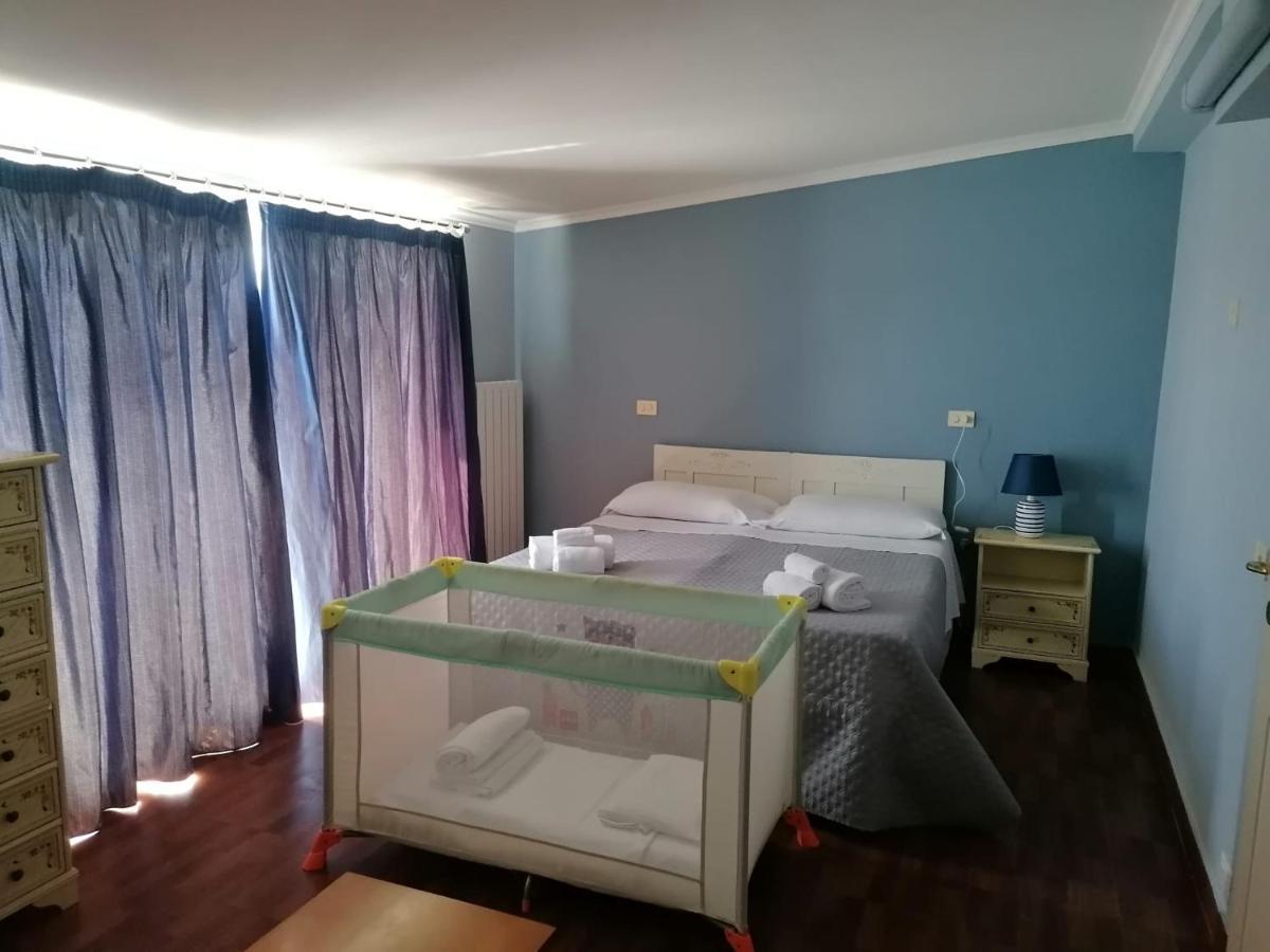 Hotel Villa Benvenuti Viareggio Bagian luar foto